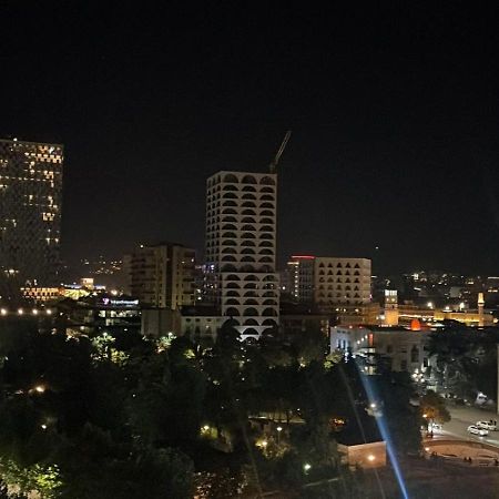 Free Parking Skanderbeg Square - Spacious Central Apartment تيرانا المظهر الخارجي الصورة