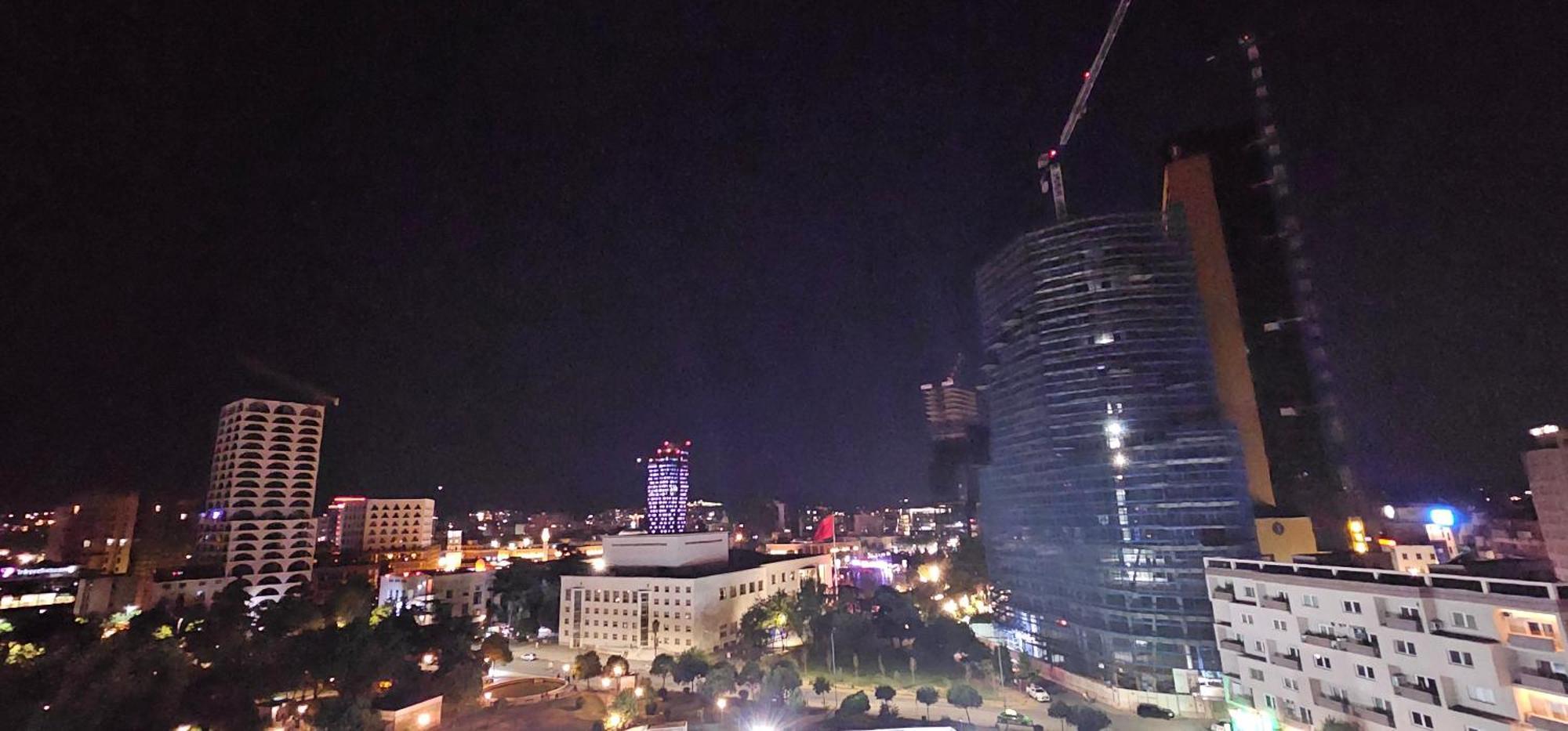 Free Parking Skanderbeg Square - Spacious Central Apartment تيرانا المظهر الخارجي الصورة